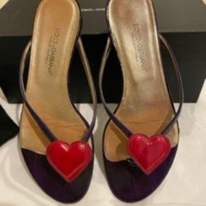 Dolce & Gabbana Purple Leather Heart Flip Flops Size 6 Sandals